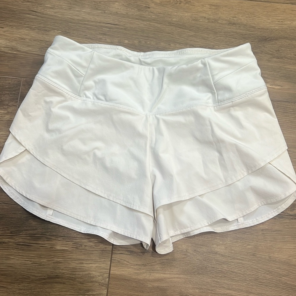 CALIA petal shorts size SMALL white